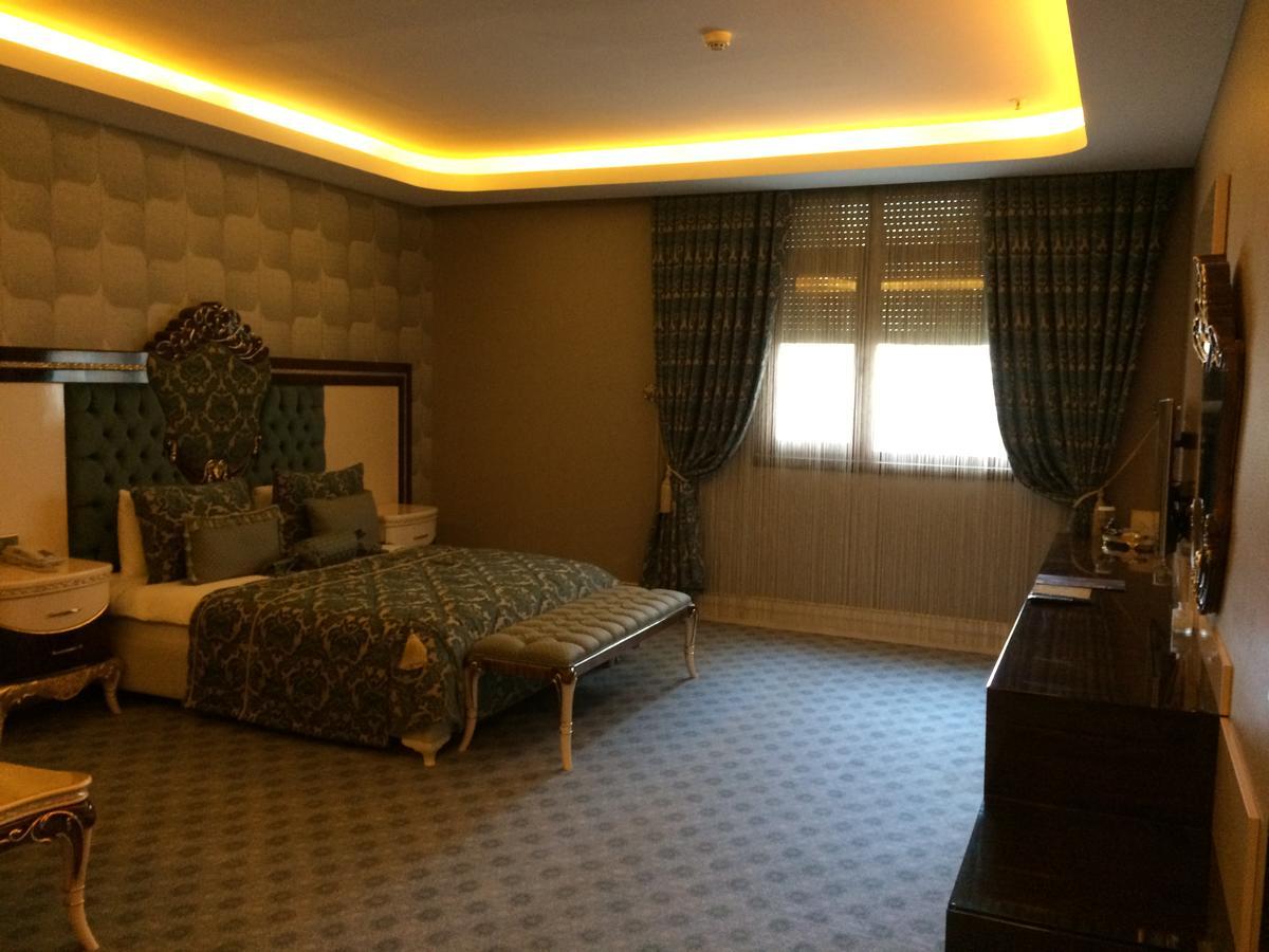 Hotel Grand Work & 4*
